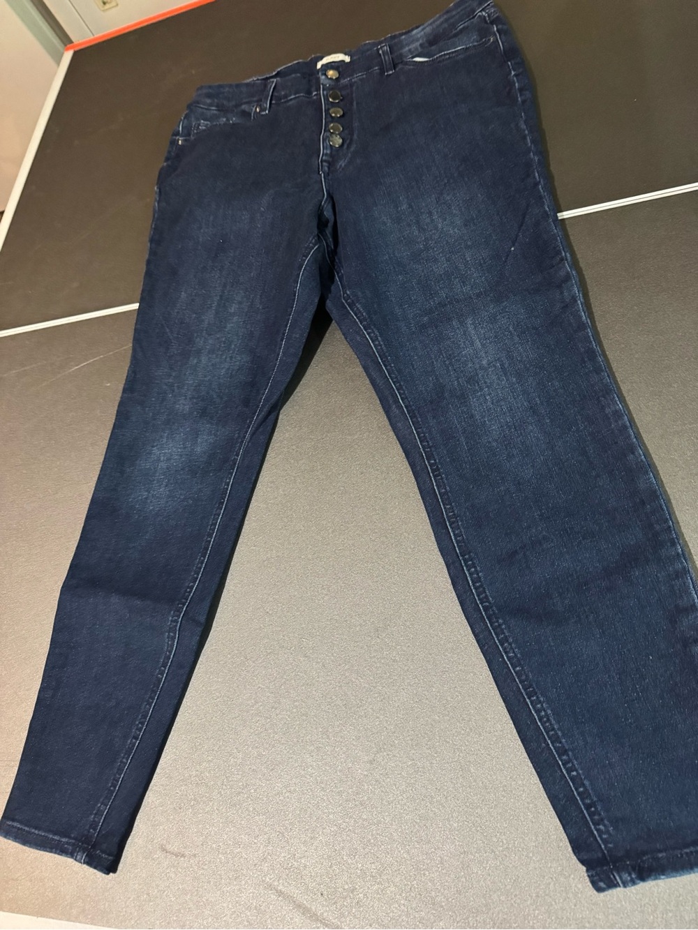 Maurices Women's Dark Indigo Skinny Jeans Size Large-Regular